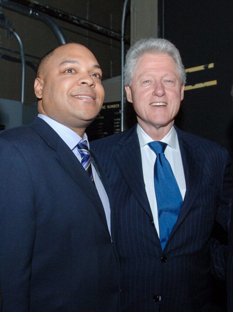 Karim_Camara_with_President_Bill_Clinton | Karim Camara- Leadership Coach